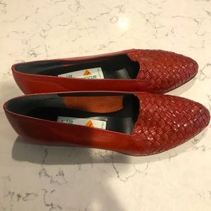 Liz Claiborne Woven Flats